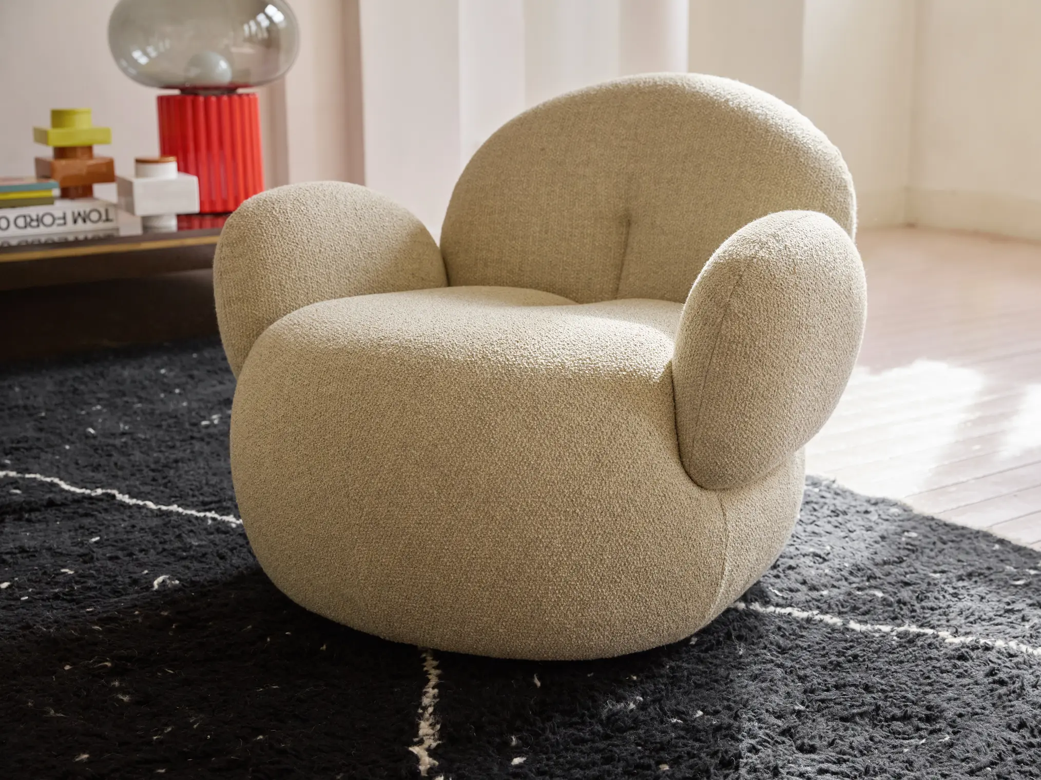 Nana love seat landscape